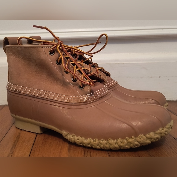 L.L. Bean Duck Boots Size 10 Tan - Picture 2 of 8
